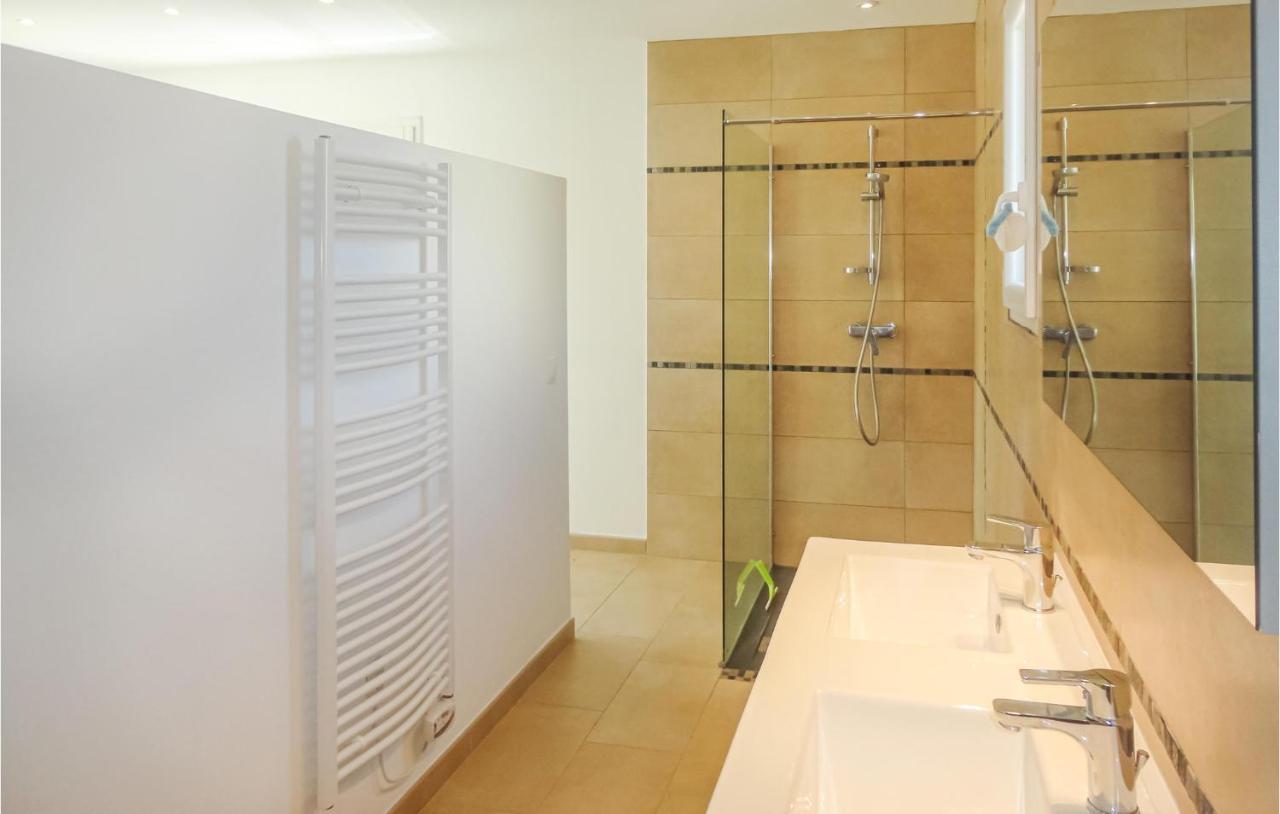 Stunning Home In Salles Daude With Wifi Exterior photo